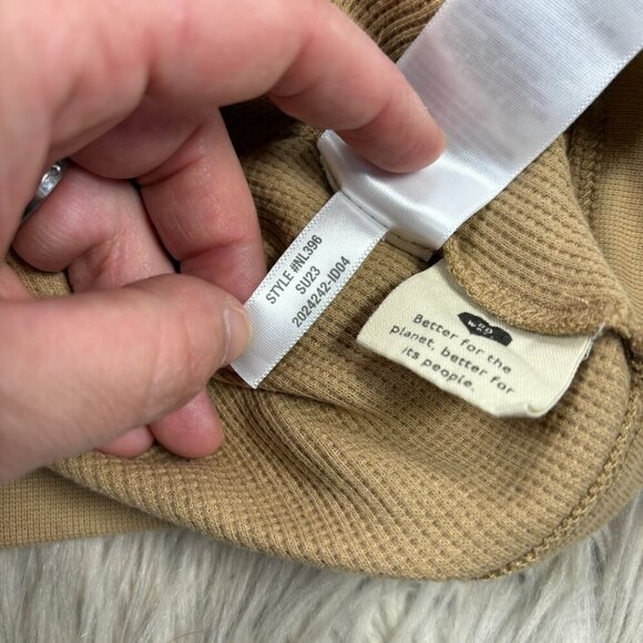 Madewell Crewneck Crop Tank - Picture 7 of 8